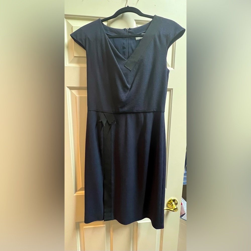 Carolina Herrera Navy Dress - Size 8